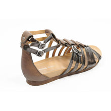 Multicolor 7 US - 37.5 EUR Nine West Womens Flat Sandal NWBUZZIE PEWTER TAUPE