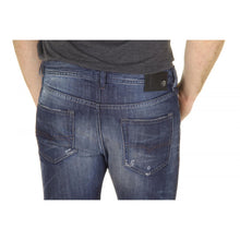 Denim Waist 31 - Length 34 - INT. S Diesel mens jeans BUSTER 0837A L.34