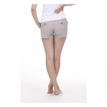 Beige 44 EUR - 8 US Fred Perry Womens Shorts 31502573 0691