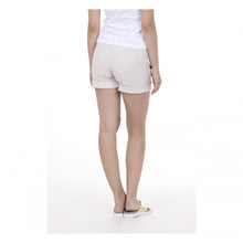Beige 40 EUR - 4 US Fred Perry Womens Shorts 31502612 7001
