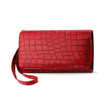Reiko Universal Flip Case For Samsung Mega 6.3/ ZTE N9520/ LG G Flex/ Nokia 1520 Interior Red