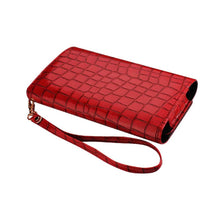 Reiko Universal Flip Case For Samsung Mega 6.3/ ZTE N9520/ LG G Flex/ Nokia 1520 Interior Red